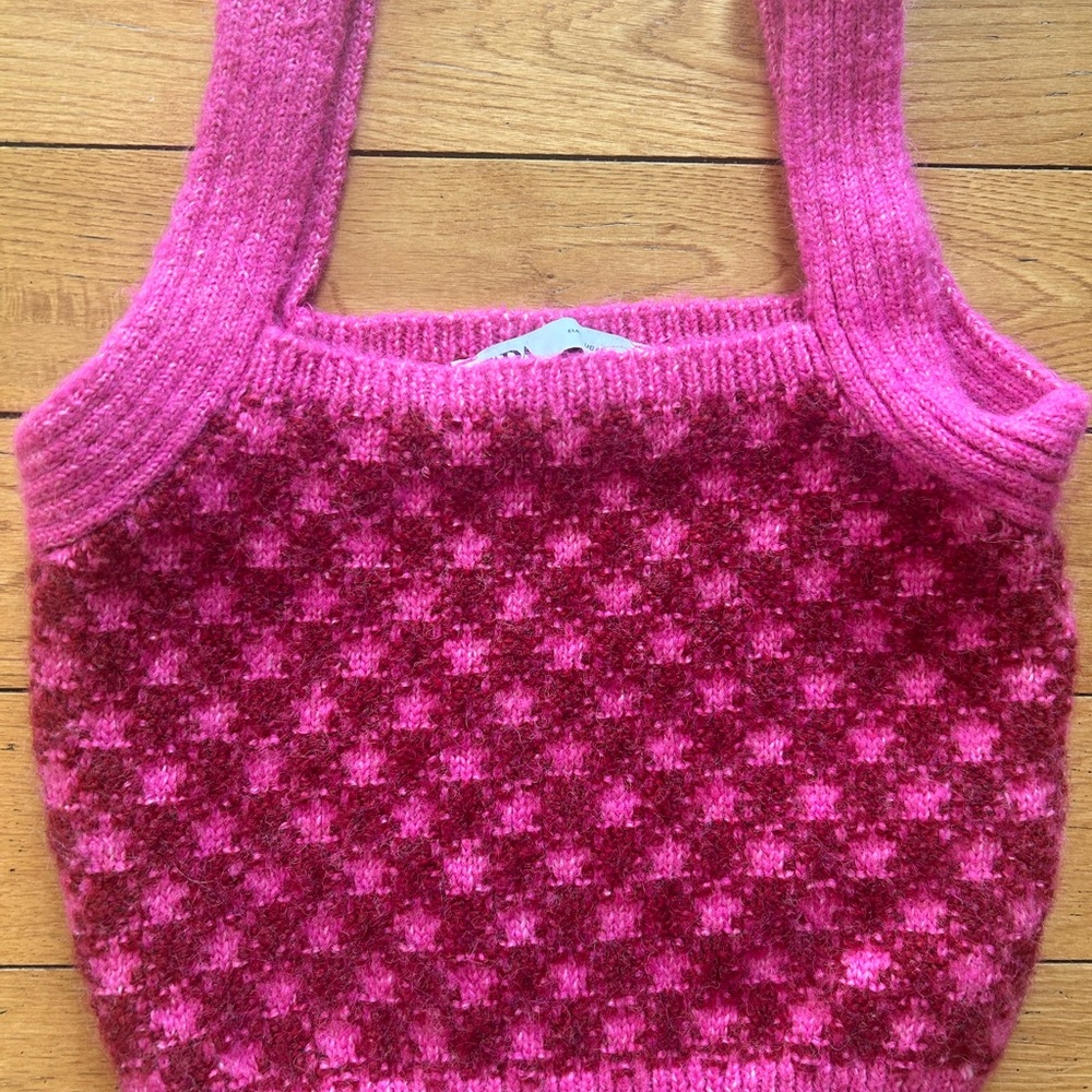 Zara Pink Knitted Women's crop top